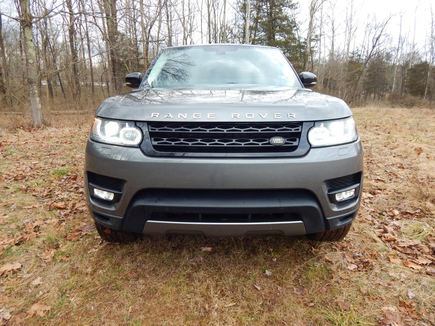 2016 Corris Grey /Ivory Leather Land Rover Range Rover Sport Supercharged Dynamic (SALWR2EF9GA) with an 5.0 liter Supercharged V8 engine, 8 speed auto w/paddle shift transmission, located at 6528 Lower York Road, New Hope, PA, 18938, (215) 862-9555, 40.358707, -74.977882 - Here for sale is a very nice 2016 Land Rover Range Rover Sport Supercharged Dynamic package. Under the hood is a strong running 5.0 liter supercharged V8 putting out 510 HP to the intelligent AWD system via a smooth shifting automatic transmission. Features include; Ivory leather interior, 2 maste - Photo#5